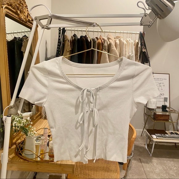 Double Tie-Front T-shirt Top - Picture 2 of 5